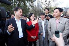 고양시 노후아파트 재건축 선도한다…이동환-원희룡, 재건축 현장 방문
