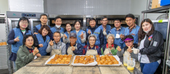 광양제철소, 지역 어르신과 제빵활동으로 정서적 지원 나서