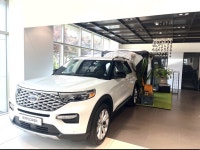 포드 딜러사 더파크모터스-도메틱코리아 콜라보 전시