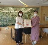 춘천시립도서관, 사북 가일리 7남매 가정에 책 선물
