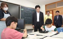 김대중 전남교육감, 행복도시락 운영 학교 현장 점검