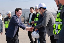 이상일, 보개원삼로 확장공사 현장 방문···신속 진행 주문