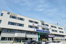농가 일손 돕는다 평창군, 라오스서 계절근로자 298명 입국