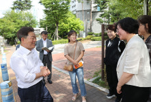 박승원 광명시장, 구름산초·소하중·광휘고 방문