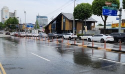 수원특례시, 도로 거점 4곳에 노면빗물분사시스템 가동