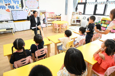 심재국 평창군수, 어린이집서 일일교사로 나서