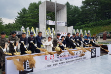 이제 가족의 품으로…육군 36사단, 6‧25 전사자 유해 발굴 개토식