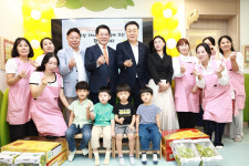 김영록 전남지사, 화순형 24시 어린이집 방문