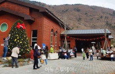 월아산 숲속의 진주에서 맞이하는 미리 크리스마스