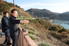 박완수 경남도지사, 트라이포트 기반 물류경쟁력 확보해야