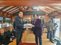 민경매 해남군의원, 해남향교 수성경로당 등 위문
