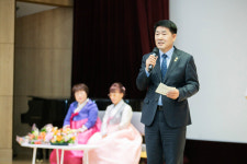 화성특례시의회, 화성시 여성단체협의회 제19·20대 회장 이취임식 참석