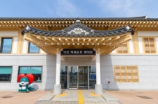 익산 백제문화체험관, 백제 왕들과 역사 속으로