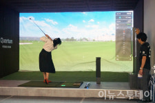 [포토] 여기가 스크린 골프장이네