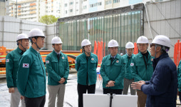 광주 서구의회, 정책자문단 화정 한국아델리움 57 건설사고 현장 방문