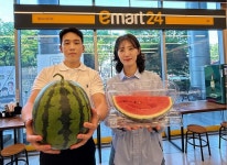 편의점서 즐기는 여름 제철 과일···이마트24, 수박 5종 판매