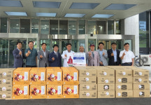 기장로타리클럽 및 ㈜바이오포트코리아, 기장군에 450만원 상당 음료와 과자 기탁