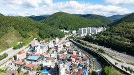 정선군, 사북 파랑새공원에 맨발 황토길 조성