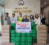 롯데칠성음료 안성공장, 안성종합사회복지관에 후원물품 전달