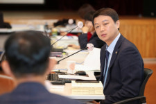 최규진 고양시의원, 중앙로 행신동 버스정류장 펜스 부실 시공 절대 묵과 안 돼