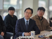 김경수 전 지방시대위원장, 경남 산업 현장 방문