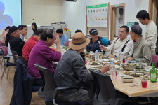 김진태 후보, 회관일기 3탄 원주 연봉정마을서 민생 소통