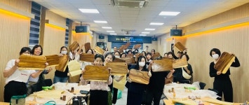 동김해사랑우수센터 애터미 | 김해시, 우수 자원봉사자 힐링 아카데미 운영… "헌신에 감사, 재충전의 시간"