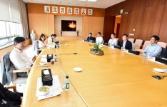 현대제철(주)도시락식당 | 권오준 포스코 회장, 도시락으로 ‘소통경영’