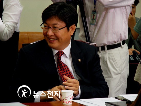 국민의힘, 부동산 차명 의혹 오광수 대통령실 민정수석에 사퇴 촉구