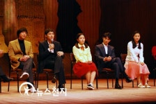 [포토]뮤지컬 <내 마음의 풍금> 세 번째 이야기 시작