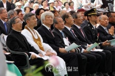 부처님오신날 이웃종교·소외이웃 하나로 품다