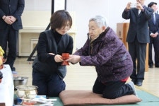 황송노인종합복지관, 지역주민과 함께 설 공동차례