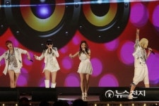 [포토] '우리는 Delight' 무대 선보이는 딜라잇