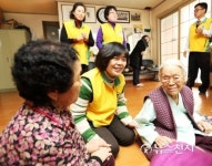 신천지 수원교회, 신곡경로당 감사장 받아