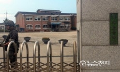 [포토] GOP 총기난사 탈영병, 명파초등학교 인근서 대치