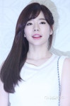 [포토] 백옥피부 자랑하는 써니 역시 프레쉬 프렌즈답네