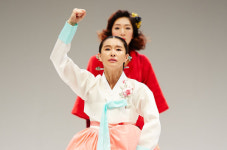 이름마저 슬픈 여인 홍도 화류비련극으로 돌아오다