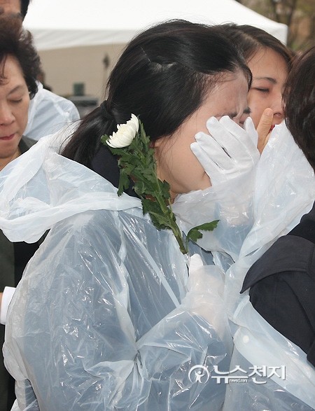 진태현, 딸의 2주기 맞아 사산 아픔 토로 카시트 꿈 현실로