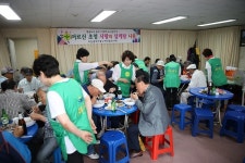 [부산] 중구새마을부녀회 어르신! 삼계탕 맛나게 드이소