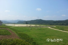 [부산] 경남지역 8개시·군 낙동강제방 풀베기 실시