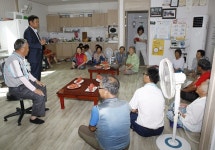 [인천] 김홍섭 중구청장, 폭염 대비 경로당 안전점검 나서