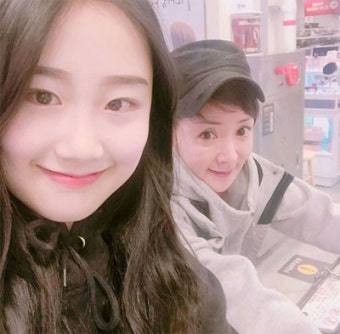 이상아, 미모의 딸과 행복한 일상 공개… 