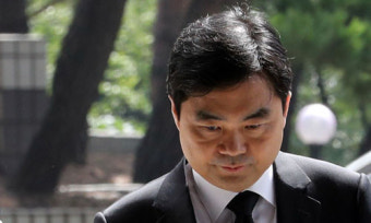 진경준 전 검사장 징역 4년… 김정주 대표는 무죄