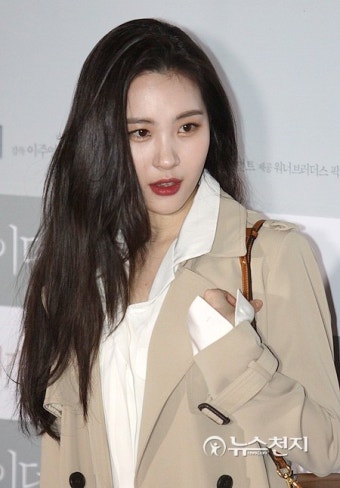 [포토] 선미 '강렬한 레드립'