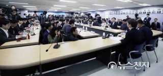 한국노총 방문한 안철수 대선 후보
