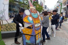 [부산] 중구 40계단 거리와 광복로에서 거리공연 즐겨요~