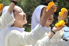 수녀들의 평화의 춤
