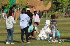 [부산] 청소년극단, 판토마임… 사람 맞아요?