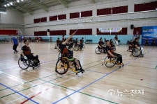 대구장애인생활배드민턴동호인 운동으로 활력 찾아요
