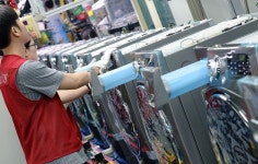 LG전자 창원공장, 의류관리 가전 11초에 1대씩 생산 풀가동